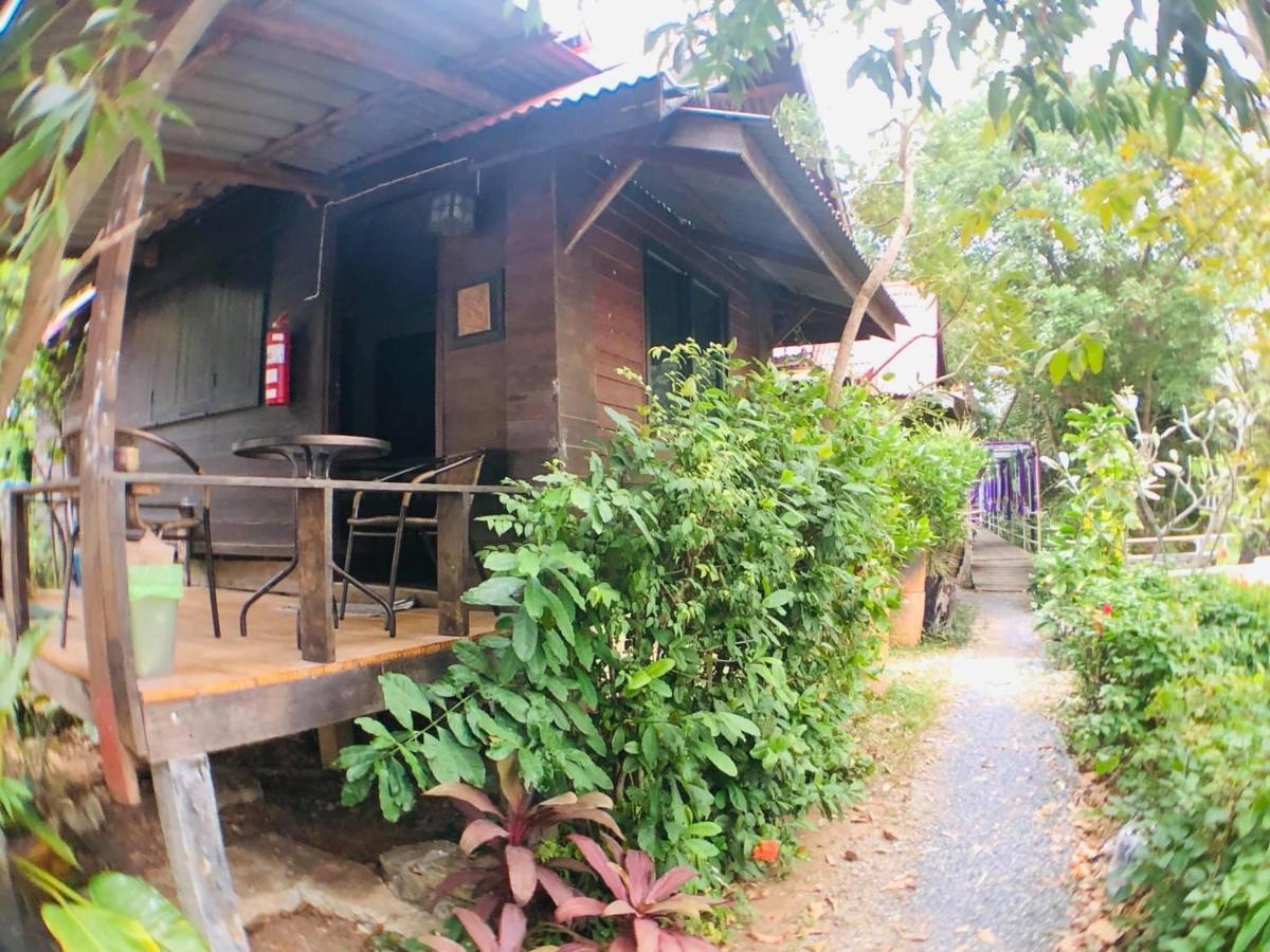 Moon River Resort Phimai Exterior photo
