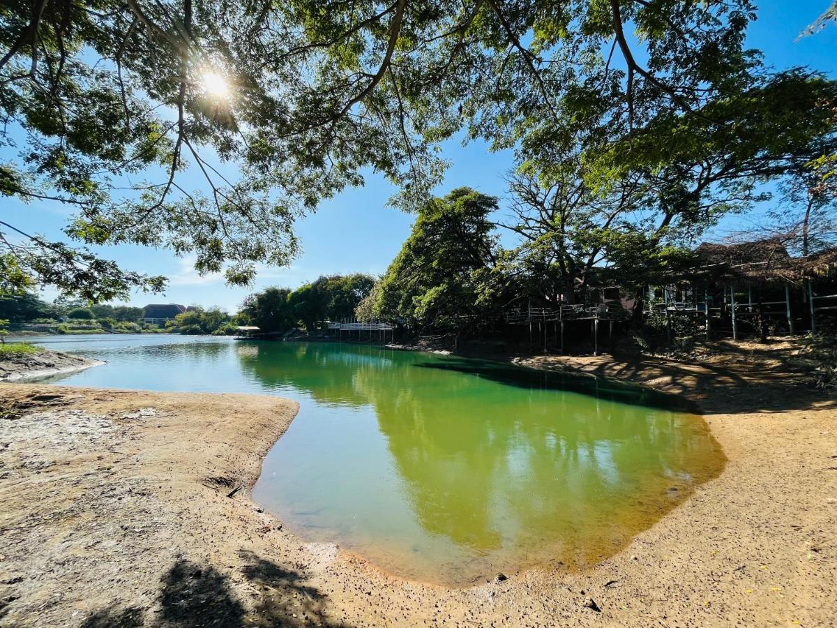 Moon River Resort Phimai Exterior photo