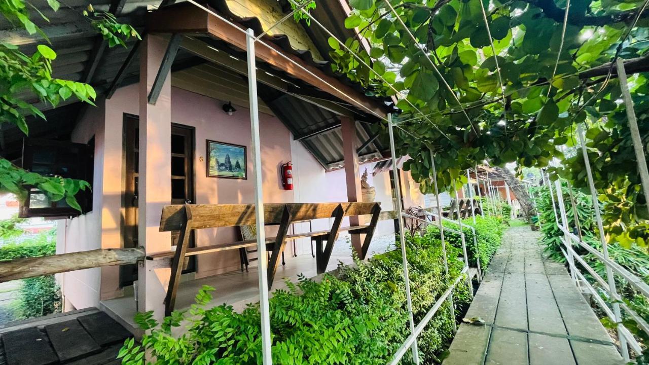 Moon River Resort Phimai Exterior photo