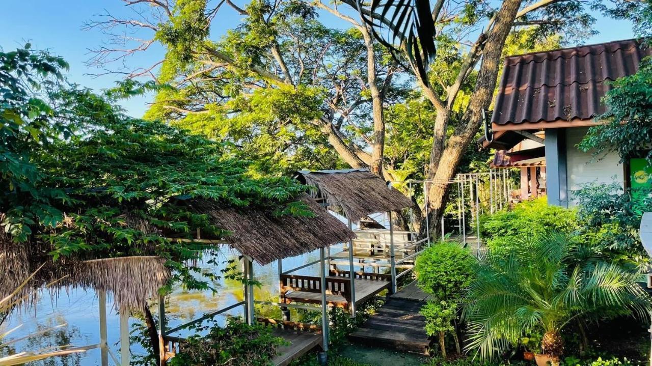 Moon River Resort Phimai Exterior photo